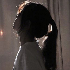 主播户外勾塔路人直播平台
