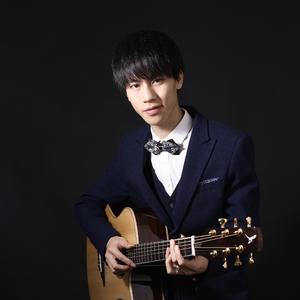 主播户外勾塔路人直播平台
